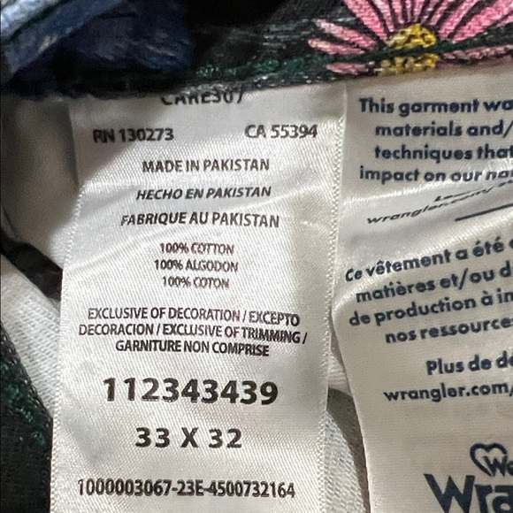 Wrangler Floral Patterned Wanderer High Rise Flare Jeans - Picture 5 of 11